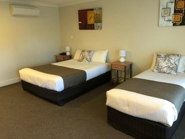 Alexander Cameron Suites Penola Extérieur photo