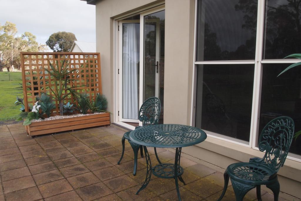 Alexander Cameron Suites Penola Chambre photo